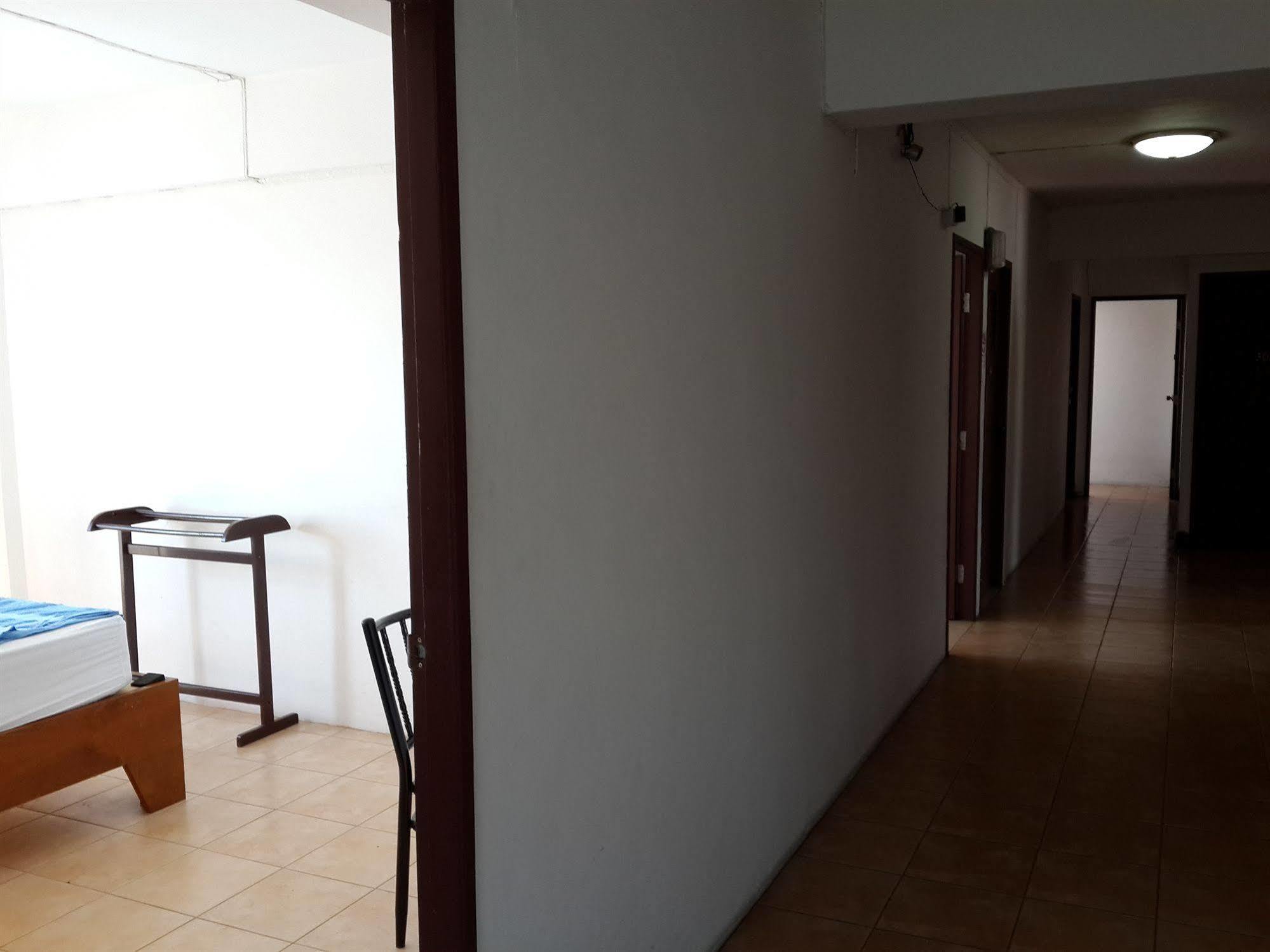 Coffee Island Nathon Exterior foto