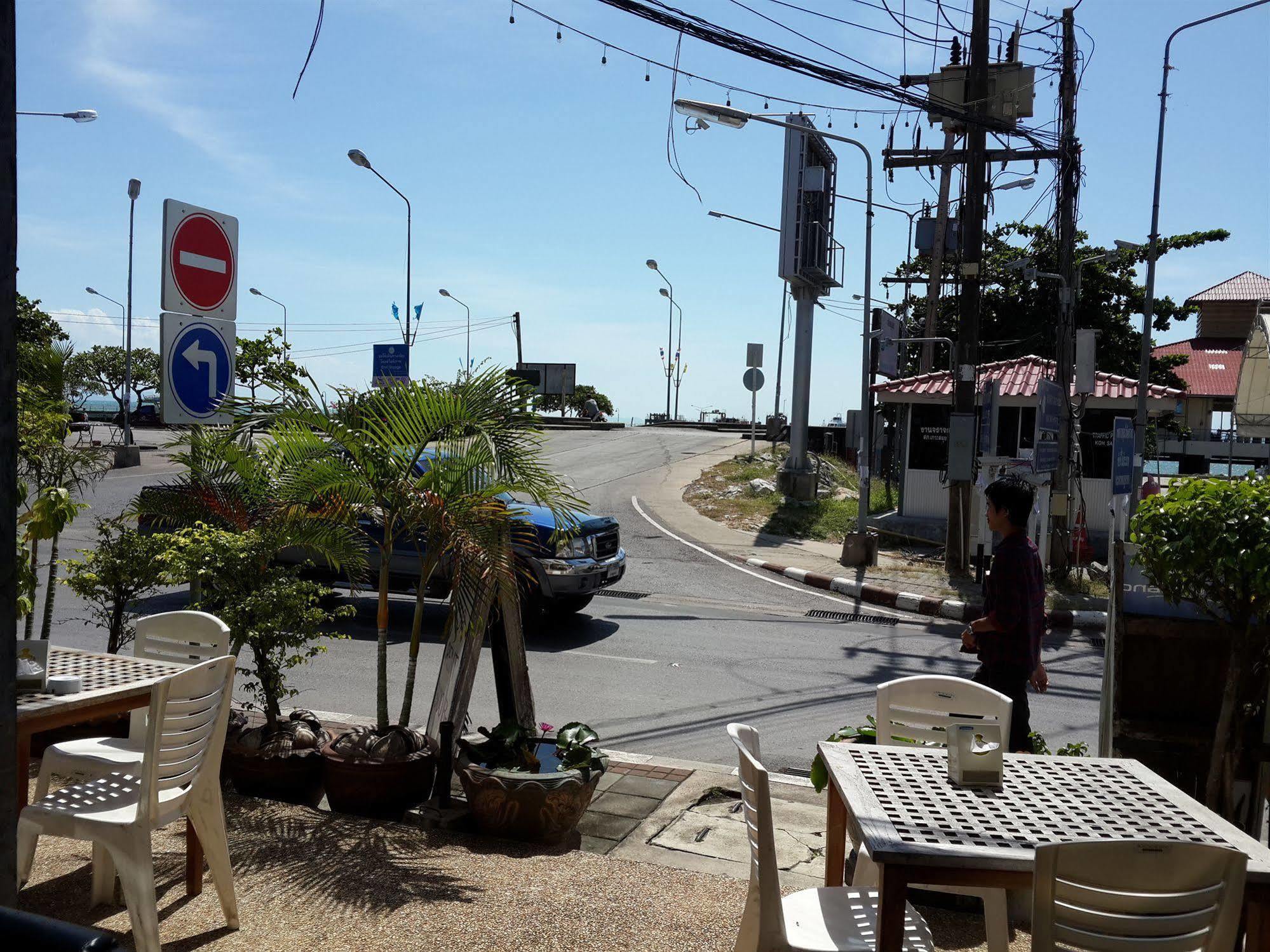 Coffee Island Nathon Exterior foto